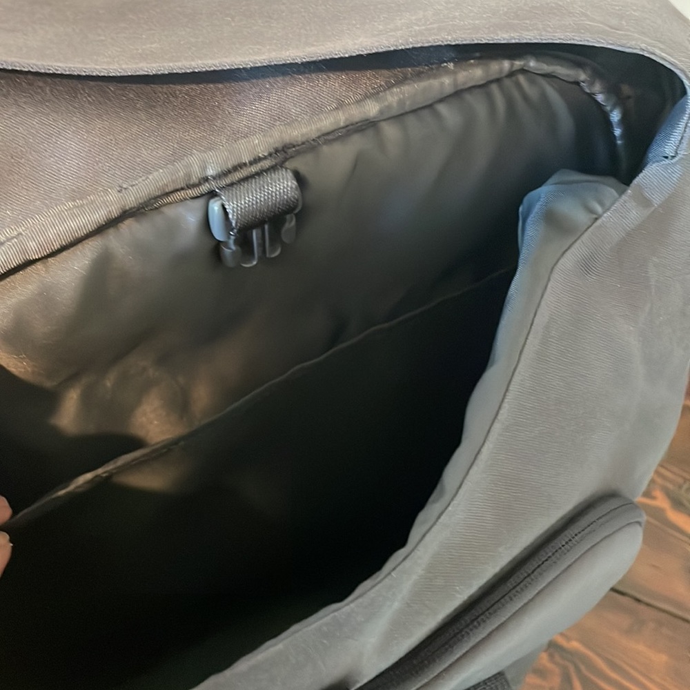Lululemon Backpack - Picture 4 of 7